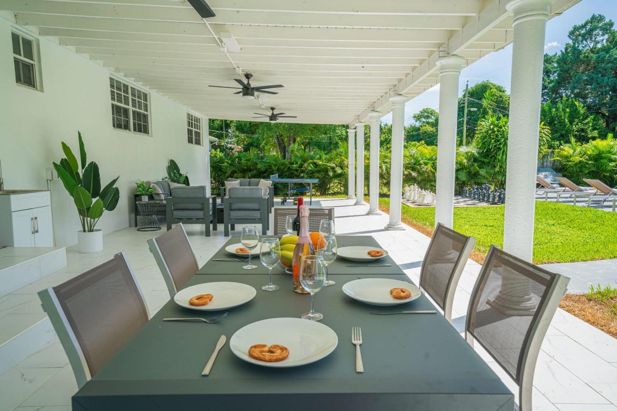Villa New Tropical Oasis Retreat In Miami Esterno foto