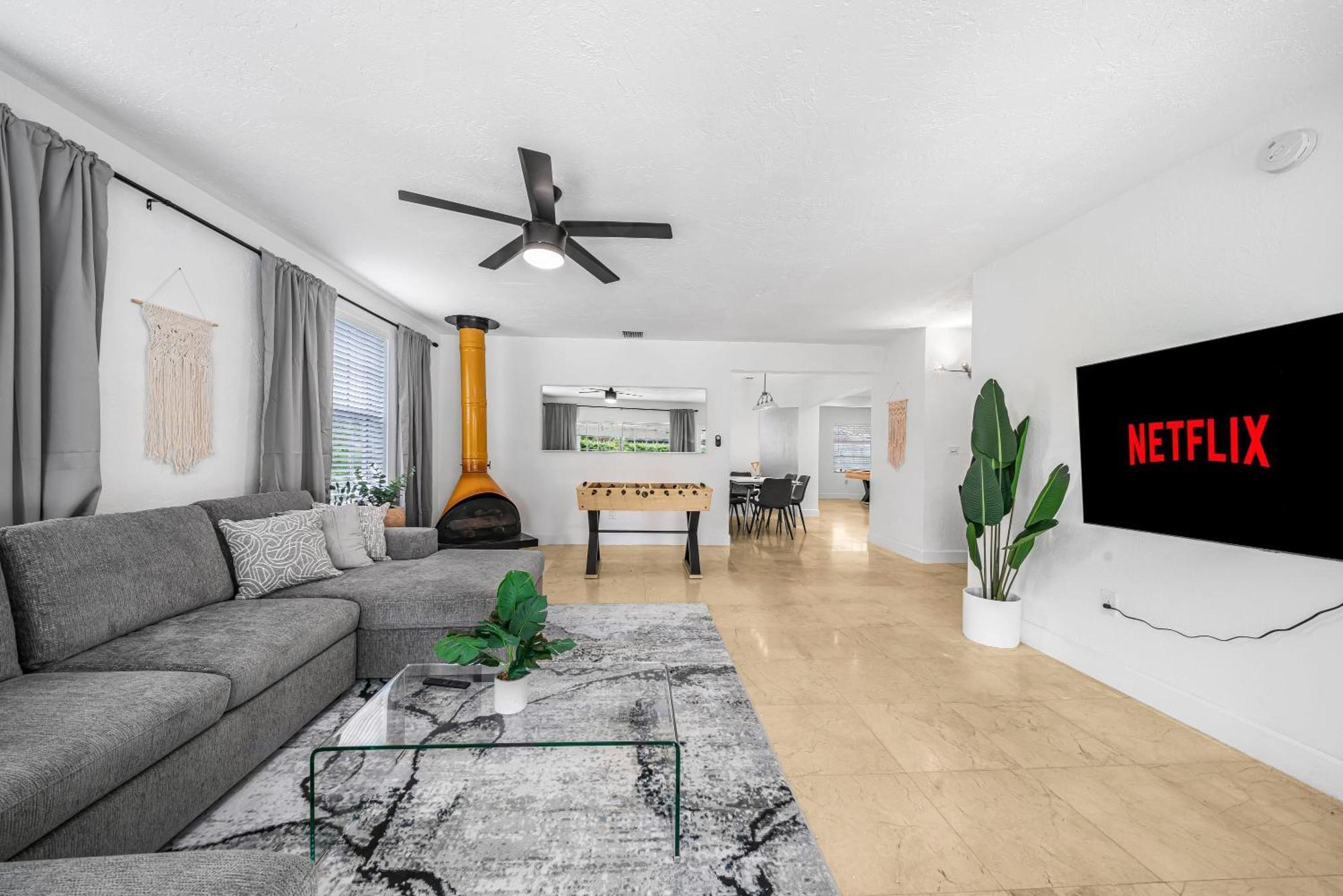 Villa New Tropical Oasis Retreat In Miami Esterno foto
