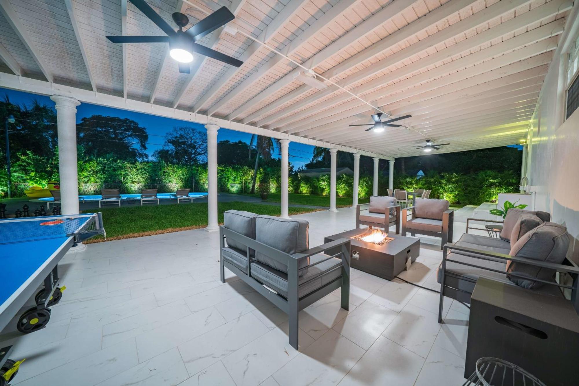 Villa New Tropical Oasis Retreat In Miami Esterno foto